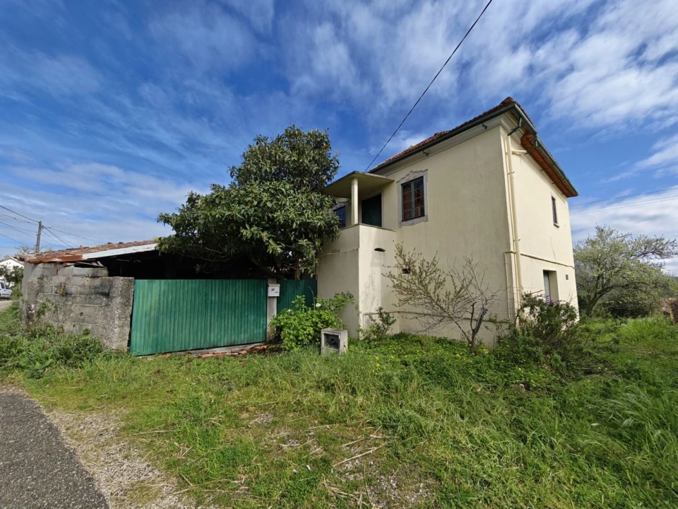 Moradia T3 para Venda em Pombal Foto 1