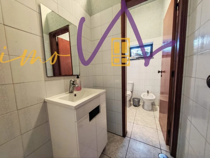 Negócio para Venda em Almagreira Foto 12