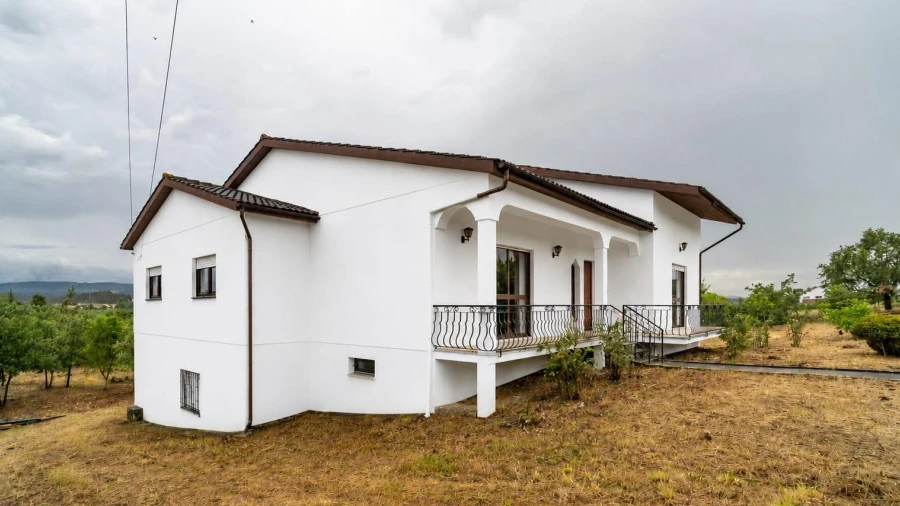 Moradia T3 para Venda em Pombal