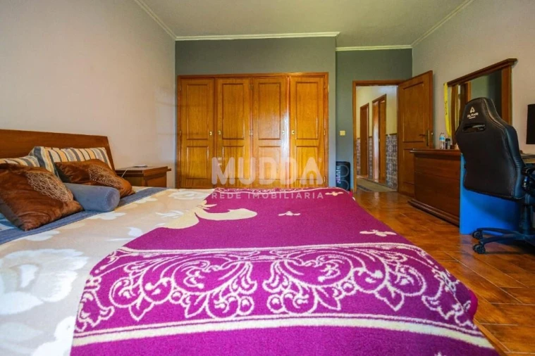 Moradia T4 para Venda em Cacia Foto 15