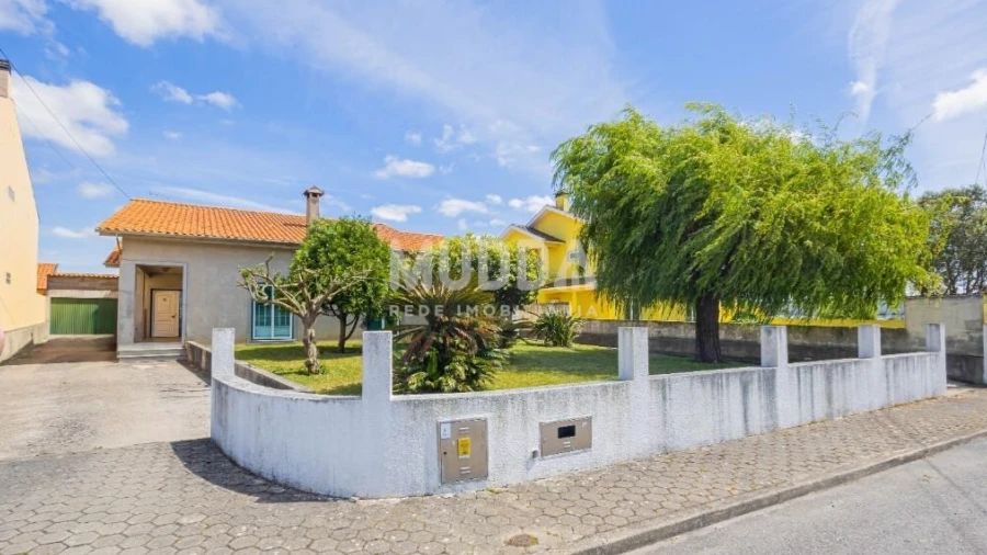 Moradia T4 para Venda em Cacia