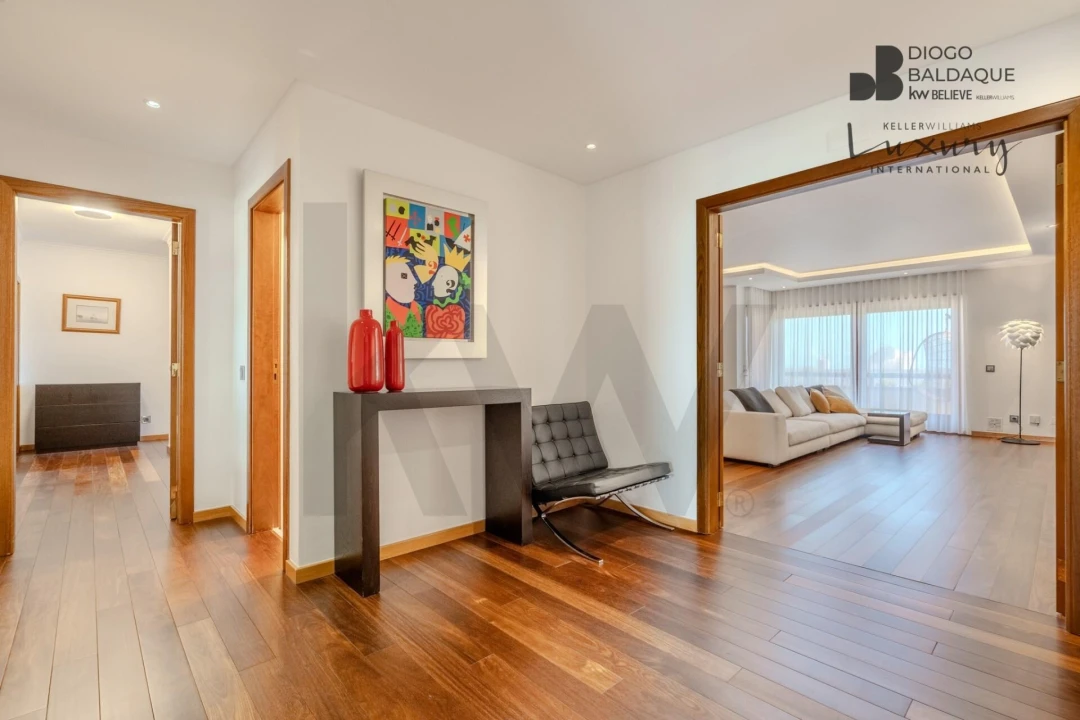 Apartamento T4 para Venda em Oeiras e São Julião da Barra, Paço de Arcos e Caxias Foto 7