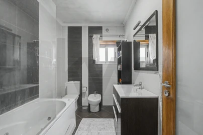 Moradia T3 para Venda em Galegos (Santa Maria)