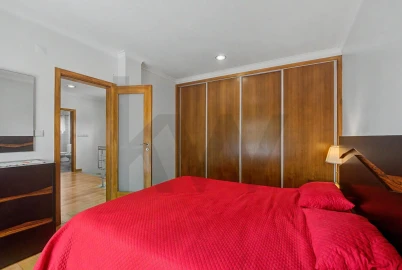 Moradia T3 para Venda em Galegos (Santa Maria)