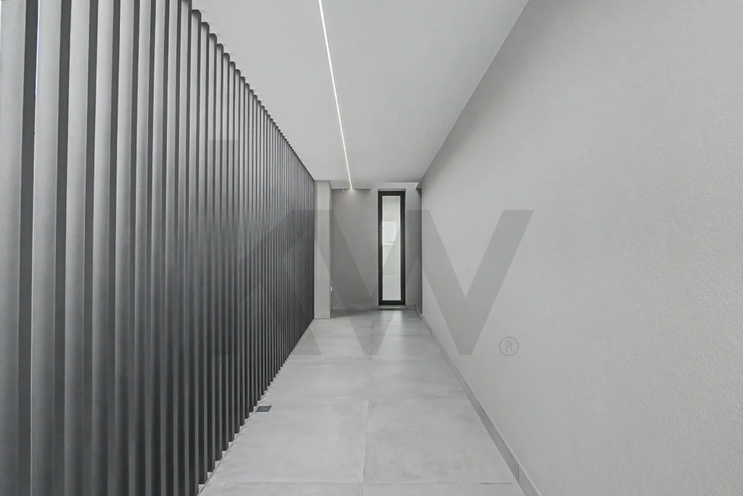 Moradia T3 para Venda em Arrifana Foto 40