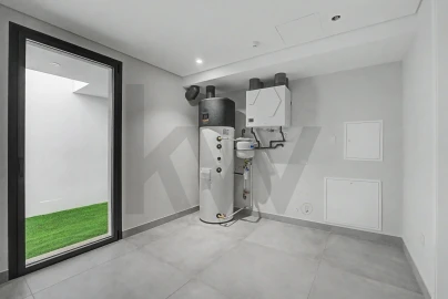 Moradia T3 para Venda em Arrifana