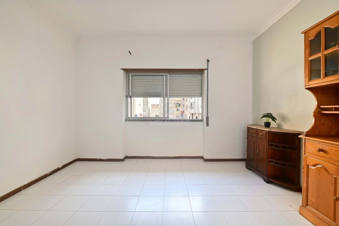 Apartamento T2 para Venda em Baixa da Banheira e Vale da Amoreira Foto 7