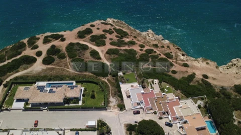 Moradia T2 para Venda em Lagoa e Carvoeiro