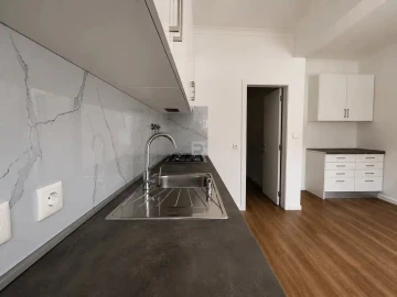 Apartamento T2 para Venda em Alto do Seixalinho, Santo André e Verderena