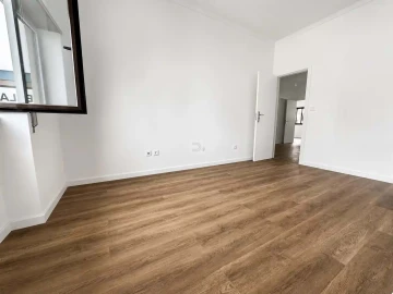 Apartamento T2 para Venda em Alto do Seixalinho, Santo André e Verderena