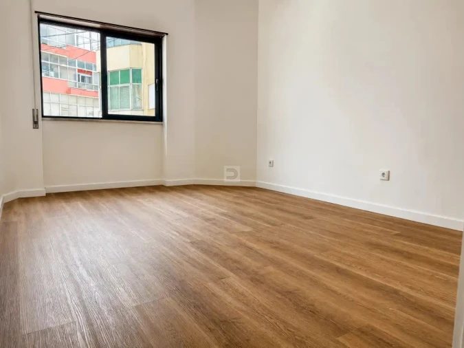 Apartamento T2 para Venda em Alto do Seixalinho, Santo André e Verderena Foto 11