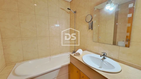 Apartamento T2 para Venda em São Mamede de Infesta e Senhora da Hora
