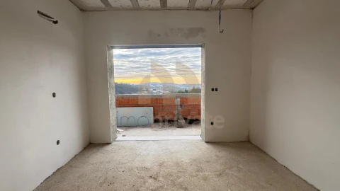 Apartamento T2 para Venda em Lustosa e Barrosas (Santo Estêvão)