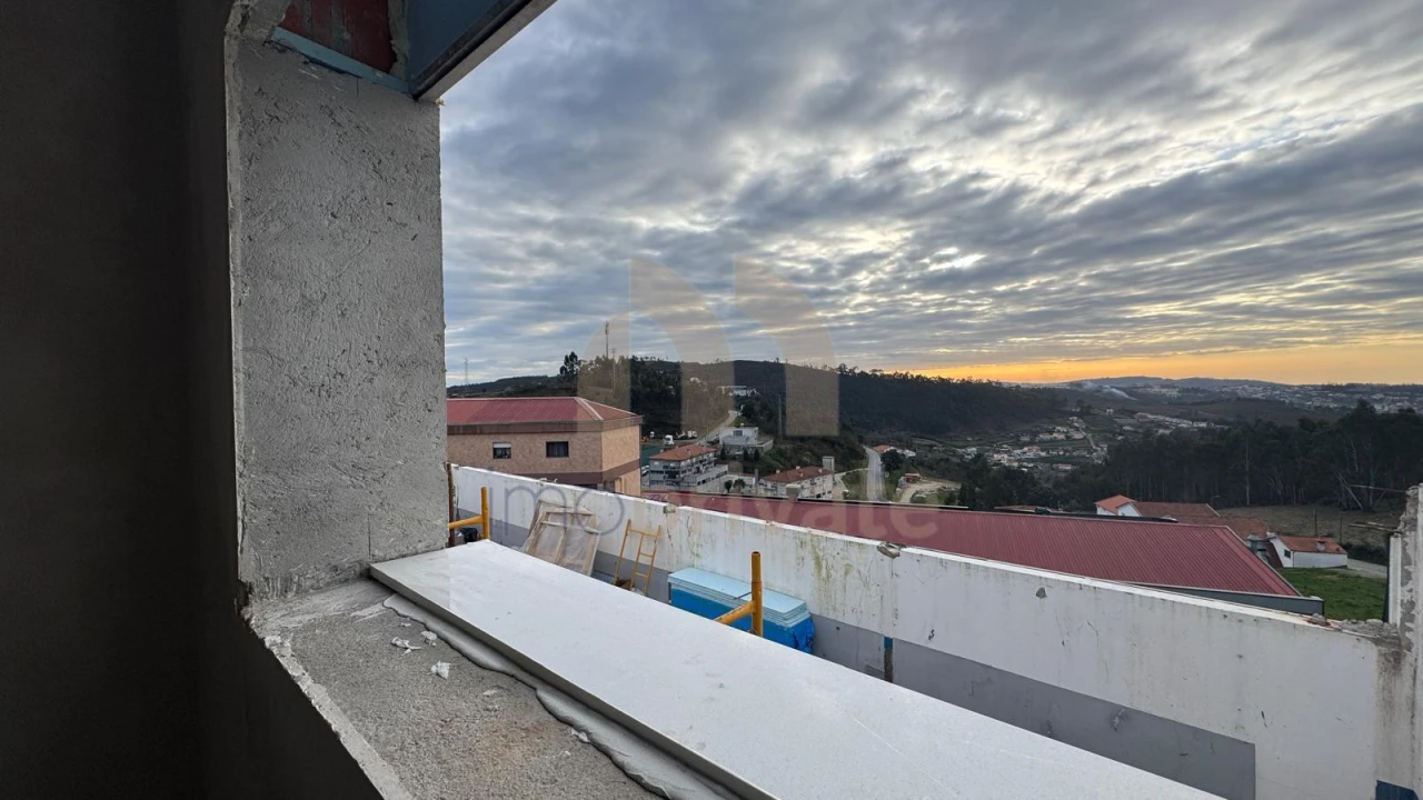 Apartamento T2 para Venda em Idães Foto 14