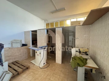 Armazém para Venda em Raimonda