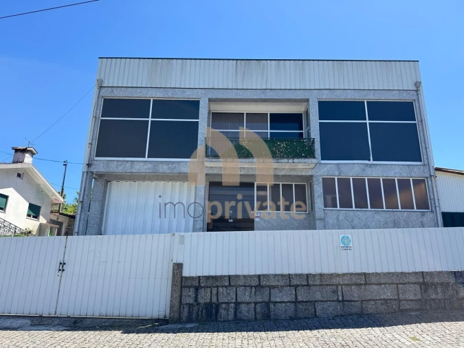 Armazém para Venda em Raimonda Foto 2