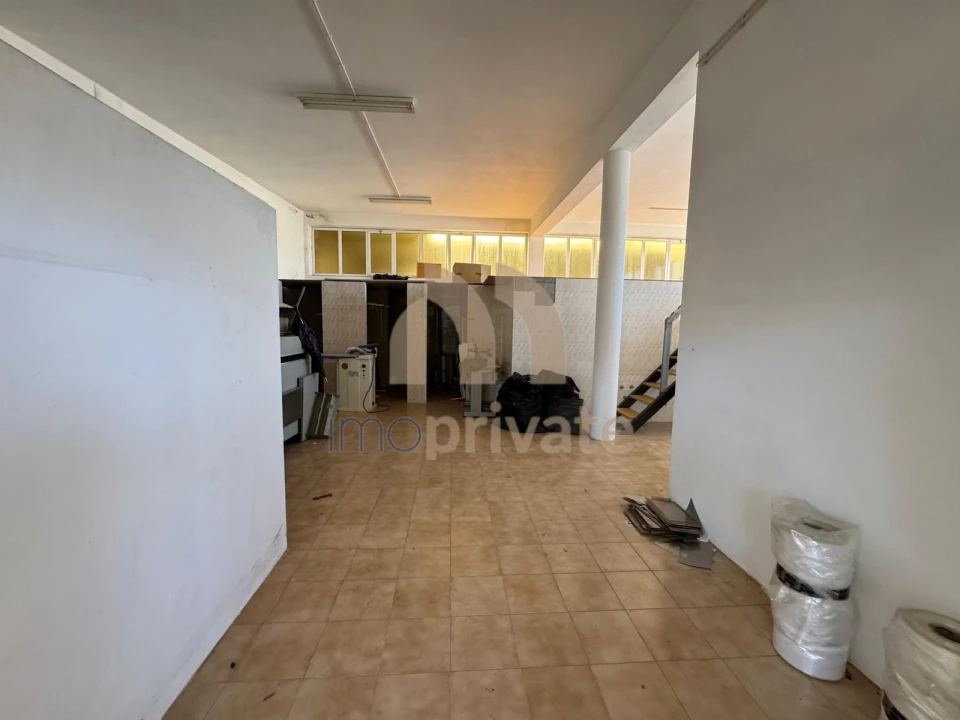 Armazém para Venda em Raimonda Foto 7