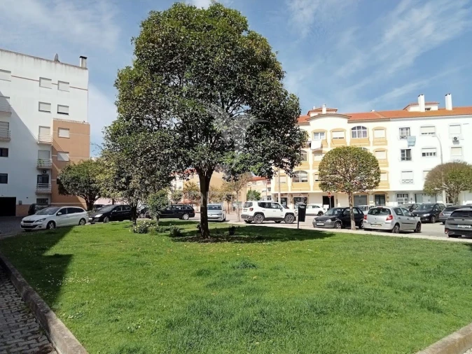 Apartamento T3 para Venda em Alcochete Foto 17