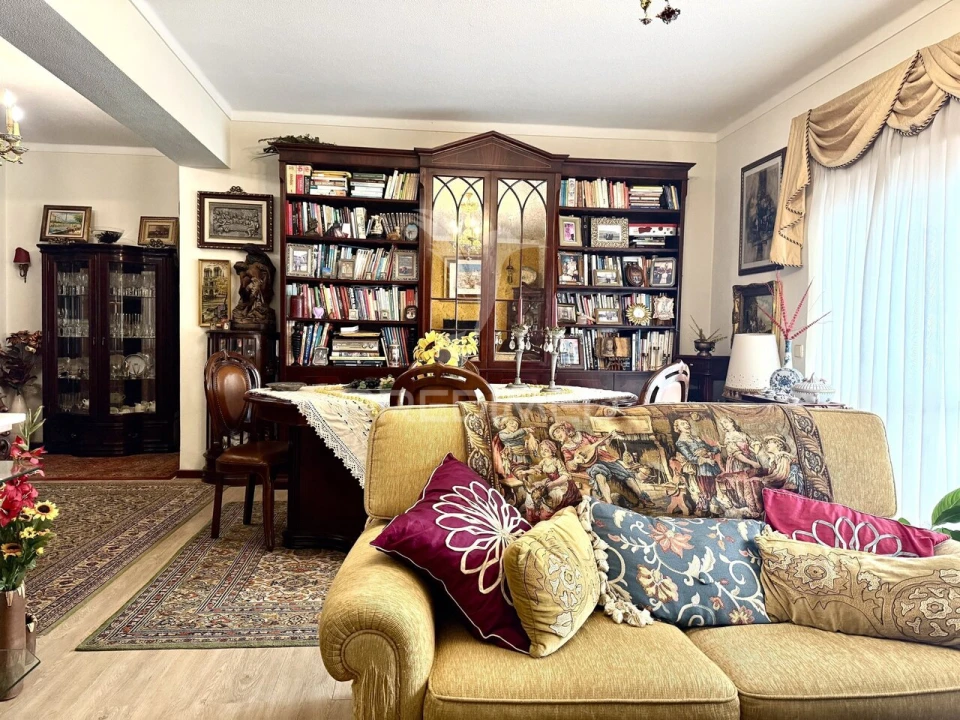 Apartamento T3 para Venda em Fatima Foto 7
