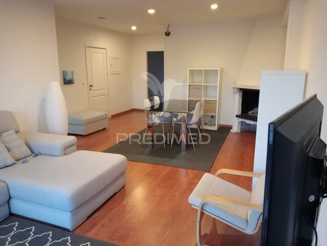 Apartamento T2 para Venda em Braga (Maximinos, Sé e Cividade)
