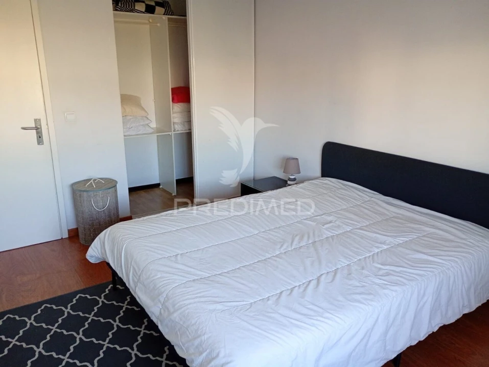 Apartamento T2 para Venda em Braga (Maximinos, Sé e Cividade) Foto 8