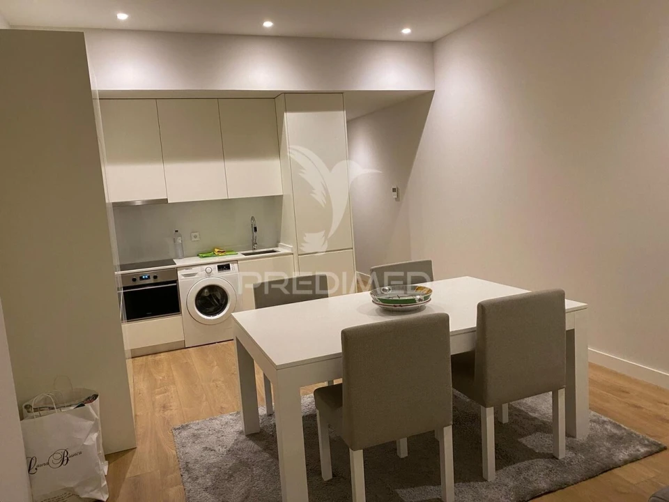 Apartamento T1 para Venda em São Vicente (Braga) Foto 8