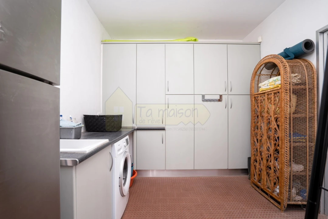 Moradia T4 para Venda em Montenegro Foto 69