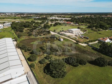 Terreno para Venda em Benavente