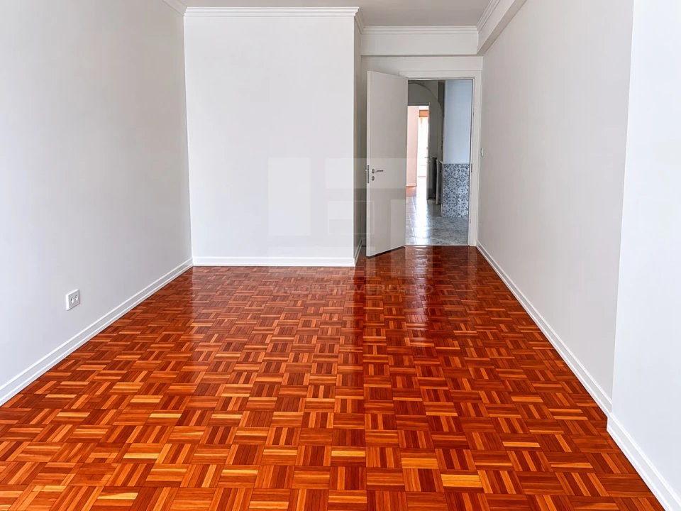 Apartamento T2 para Venda em Agualva e Mira-Sintra Foto 1