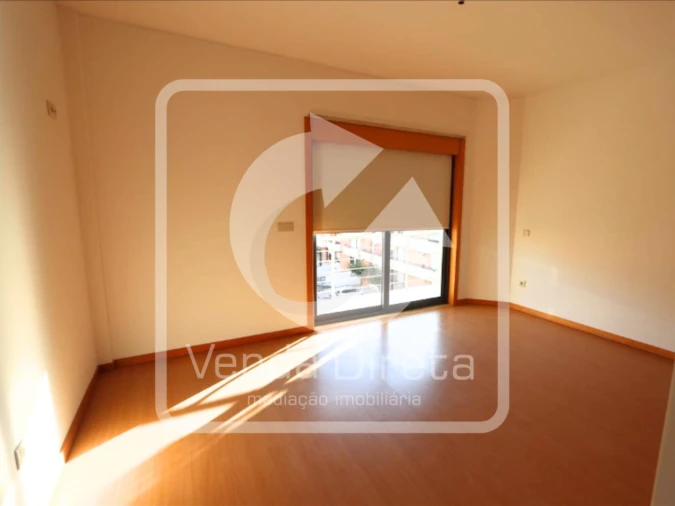 Apartamento T3 para Venda em Pinhal Novo Foto 11