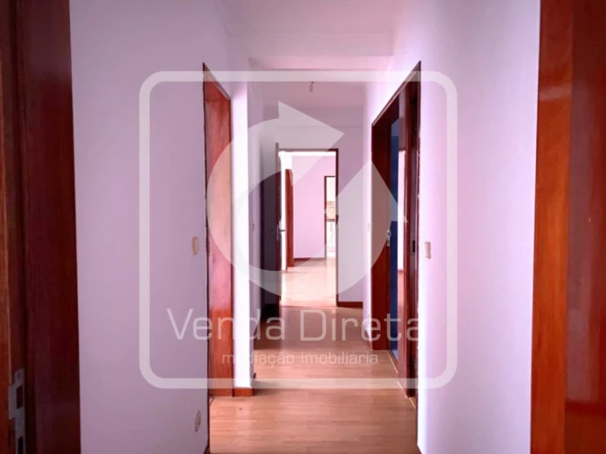 Apartamento T4 para Venda em Pinhal Novo Foto 4