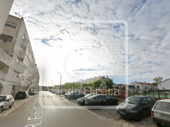 Apartamento T4 para Venda em Pinhal Novo Foto 17