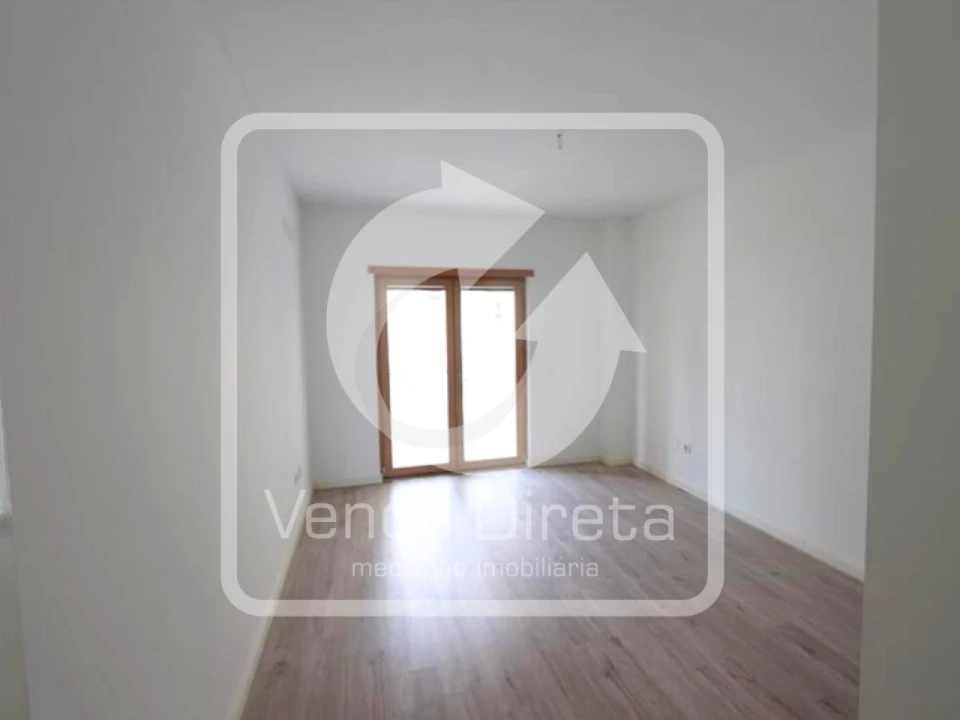 Apartamento T3 para Venda em Pinhal Novo Foto 13