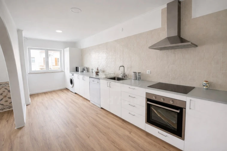 Moradia T6 para Venda em Charneca de Caparica e Sobreda Foto 4