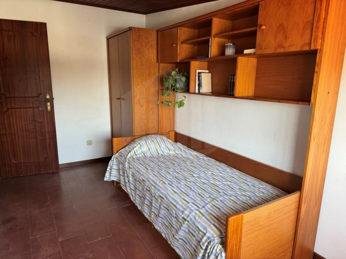 Moradia T6 para Venda em Charneca de Caparica e Sobreda Foto 22