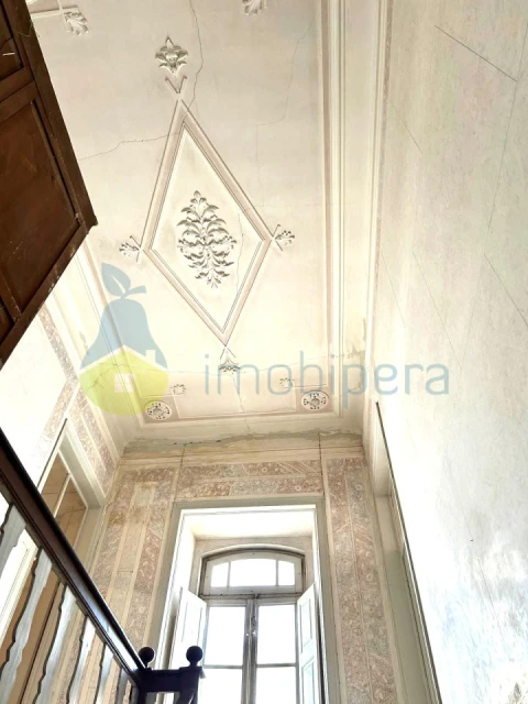 Moradia T5 para Venda em Lagoa e Carvoeiro