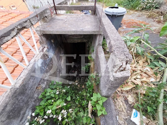 Moradia T3 para Venda em Santo Antonio Foto 6