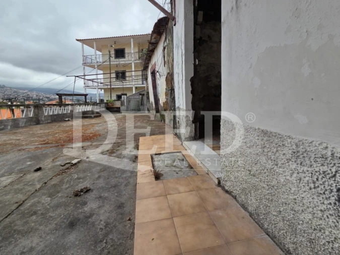 Moradia T3 para Venda em Santo Antonio Foto 12