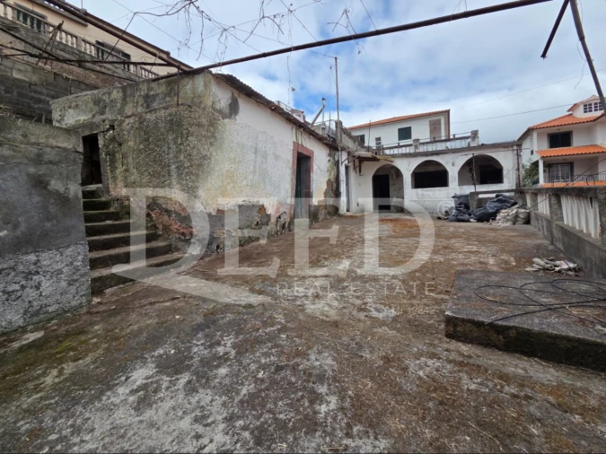 Moradia T3 para Venda em Santo Antonio Foto 19
