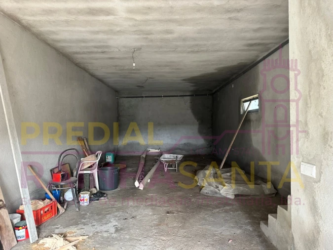 Moradia T4 para Venda em Santa Clara e Castelo Viegas Foto 8