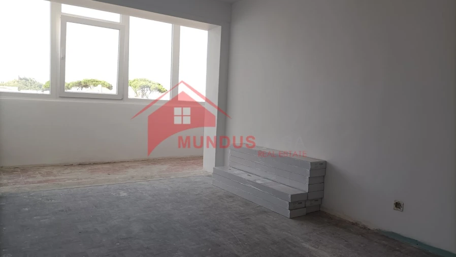 Apartamento T1 para Venda em Sesimbra (Castelo) Foto 5