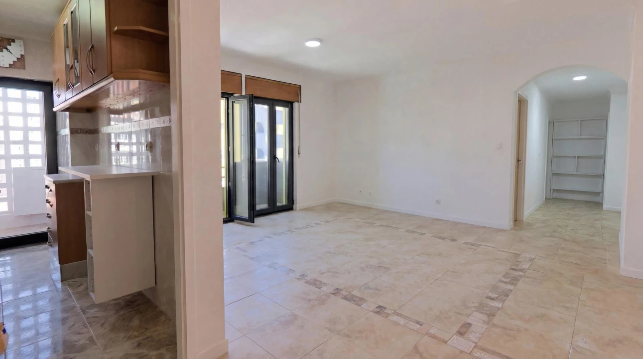 Apartamento T3 para Venda em Beato Foto 14