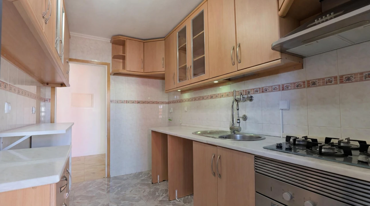 Apartamento T3 para Venda em Beato Foto 9