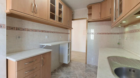 Apartamento T3 para Venda em Beato