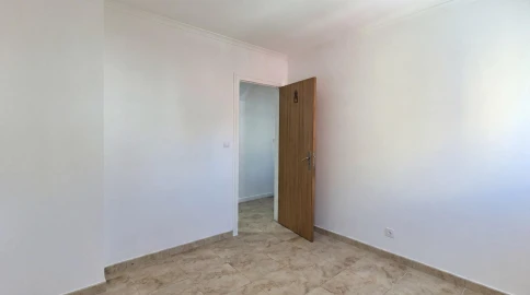Apartamento T3 para Venda em Beato