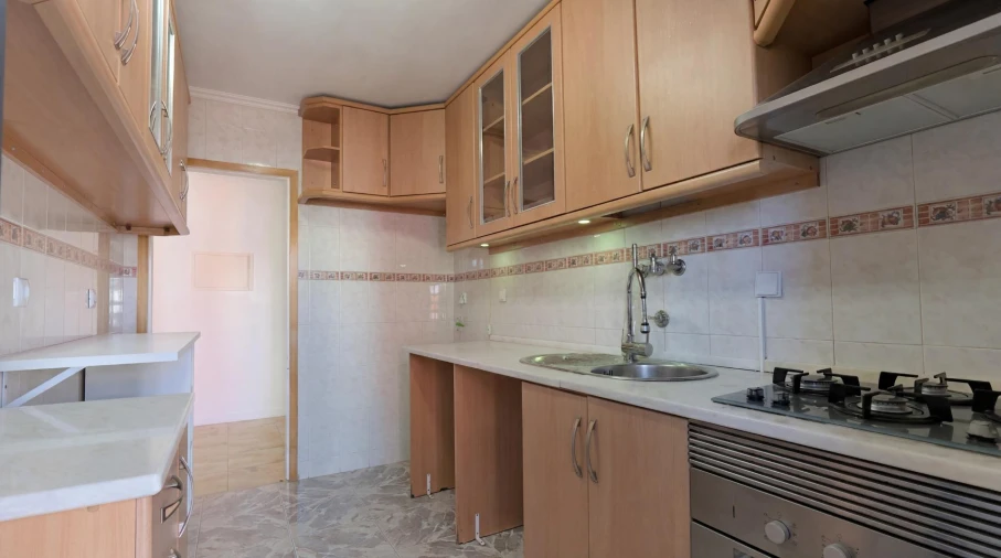 Apartamento T3 para Venda em Beato Foto 9