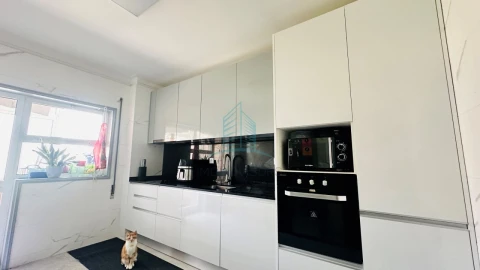 Apartamento T2 para Venda em Gondomar (São Cosme), Valbom e Jovim