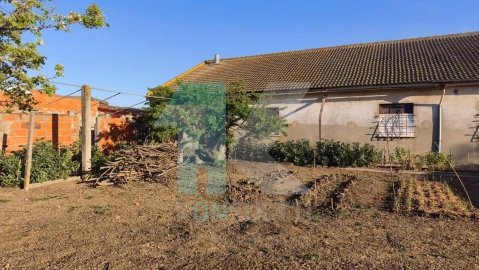 Terreno para Venda em São Domingos de Rana