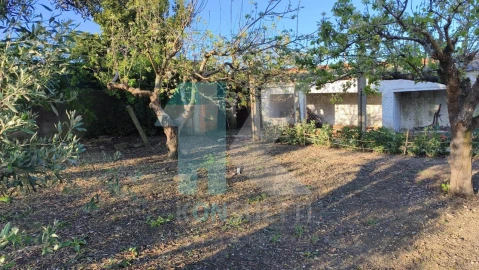 Terreno para Venda em São Domingos de Rana