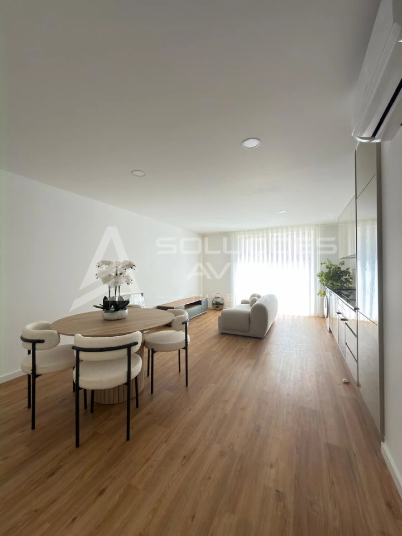 Apartamento T1 para Venda em Glória e Vera Cruz Foto 3